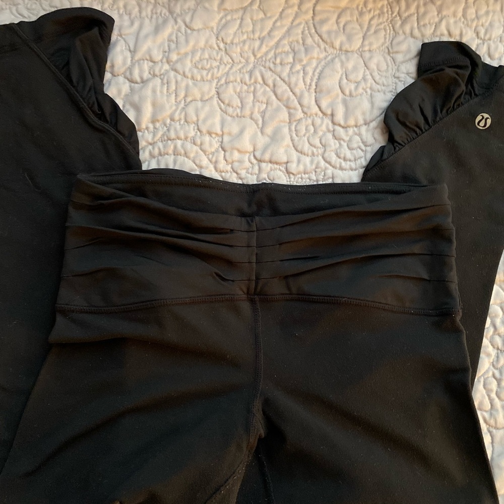 Lululemon Ruched Capri Pants